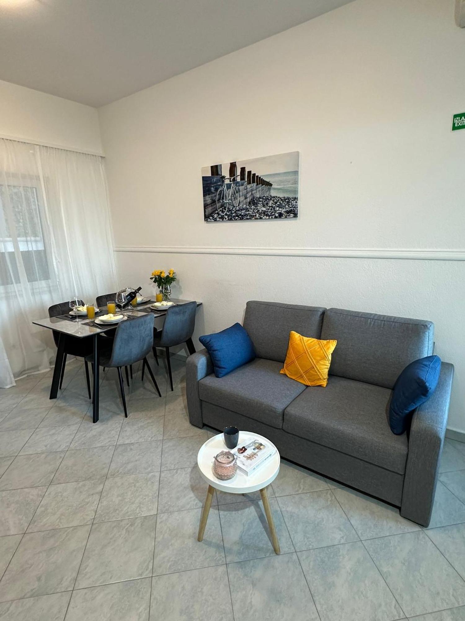 Apartment Tino Brela Extérieur photo